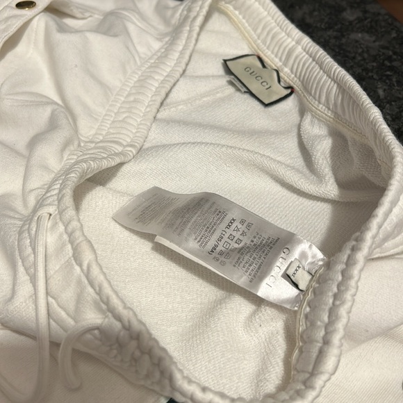 🦁 Gucci Interlocking G Web Embossed Jogger Shorts - Picture 6 of 14